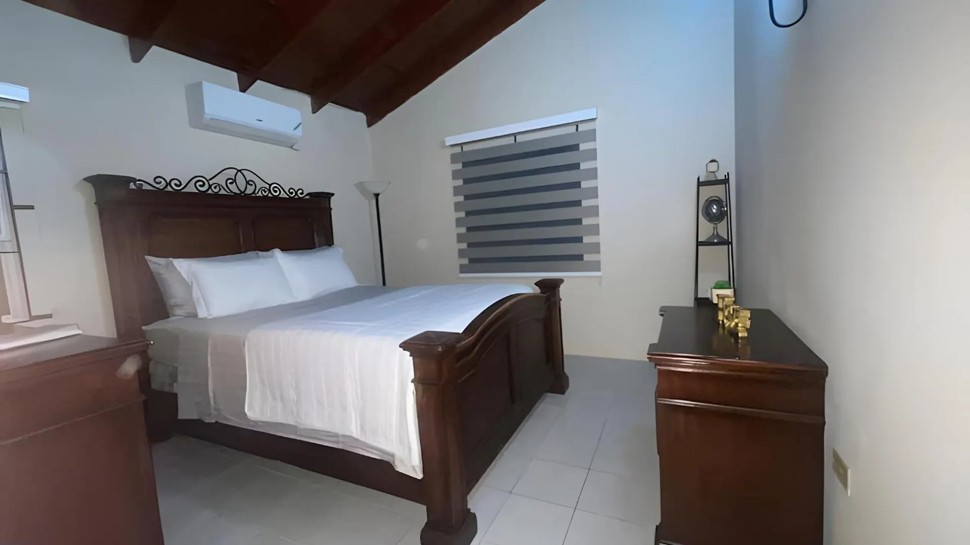 Yaad IV Vila Montego Bay Villa